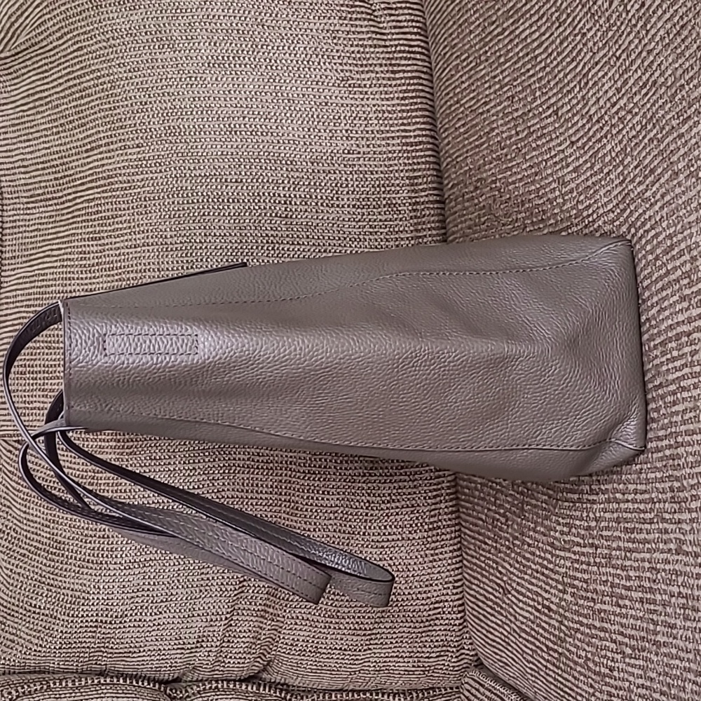 Michael Kors pebbled leather large tote bag - Picture 8 of 11